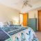 On Island Time - KDH MP 7, 275 Yds to Beach, Pool, Hot Tub, Pool Table, Flex Stays