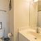 A Shore Thing - KDH MP 6, Oceanside, Beach Less than 300 Yds, Hot Tub, Pets OK, Flex Stays