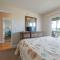 A Shore Thing - KDH MP 6, Oceanside, Beach Less than 300 Yds, Hot Tub, Pets OK, Flex Stays