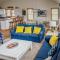 Raspberry Duck - Duck Landing, 525 Yds to Beach, Pool, Tiki Bar, Hot Tub, Close to Downtown