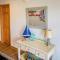 Raspberry Duck - Duck Landing, 525 Yds to Beach, Pool, Tiki Bar, Hot Tub, Close to Downtown