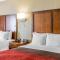 Comfort Inn & Suites Dalton West