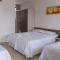 Alimar Hotel