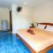 Hugs Guesthouse