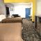 Hotel Royale IAH Airport North Houston I-45