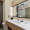 Spark by Hilton Bardstown