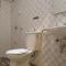 Jeng Tini Guest House