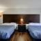 Plantation Inn & Suites Near Locust Grove I 75