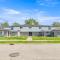 Modern 1BR - Fast WiFi - Coffee Bar - Pet Friendly