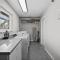 Modern 1BR - Fast WiFi - Coffee Bar - Pet Friendly
