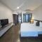 LS HOTEl