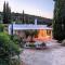 Villa Buras