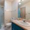 Into the Sun - Corolla, Villages at Ocean Hill, 75 Yds to Beach, Hot Tub, Community Pool, Pets OK, Flex Stays