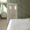 Maplewood Hotel