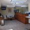 Royal Inn & Suites
