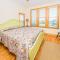 Run-A-Way Bay - Duck, Sanderling, Oceanfront, Ocean View, Hot Tub, Community Pool, Tennis