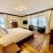 Dartmouth House Inn