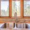 Sunriver Treehouse - Meredith Lodging
