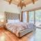 Sunriver Treehouse - Meredith Lodging
