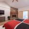 Hillside Hideaway - game rm - master spa - Luxury