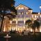 The Robertson Hotel