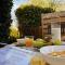 La Maisonnette - 2 chambres, parking, jardinet & calme