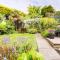 CROYDE WHITE HOUSE 4 Bedrooms