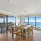 South Pacific Beach House - direct beach access