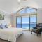South Pacific Beach House - direct beach access