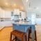 Sea Fever - Duck, Saltaire, 130 Yds to Beach, Ocean View, Pool, Hot Tub, Tiki Bar, Flex Stays