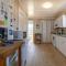 York - Duck, Carolina Dunes, Oceanfront, Ocean View, Hot Tub, Large Decks, Pets OK