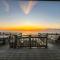 Ocean Song - 2 Bedroom Oceanfront Penthouse Condo in Kill Devil Hills, Spacious Layout