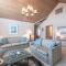Ocean Song - 2 Bedroom Oceanfront Penthouse Condo in Kill Devil Hills, Spacious Layout