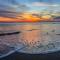 Ocean Song - 2 Bedroom Oceanfront Penthouse Condo in Kill Devil Hills, Spacious Layout
