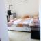 Tangra Guest House