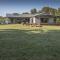 Bawley Backyard Haven - family retreat near beach