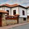 Private 4BR-2BA guest House Dryanovo with Pool and FREE Parking - Dryanovo