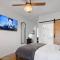 Cozy 2 Bedroom 2 Bathroom