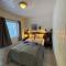Modern waterfront rorbu with terrace and stunning sea view - free parking