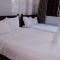 SH Hotel & Motorbikes For Rent