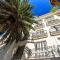 LuxBeachFront