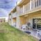 2 B, Three Bedroom Townhome