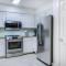 2 C, Three Bedroom Townhome
