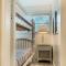 2 C, Three Bedroom Townhome