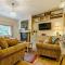 2 Bed in Richmond oc-83085