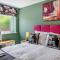 3 Bed in Harrogate oc-92158