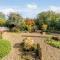 4 Bed in Scarborough oc-79522