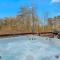 Creekview Cabin - Hot Tub, EV Station, Pet Friendly, Screen Porch, Wifi, Grill, Fire Pit, Deck, Family Friendly, Game Room, King Bed