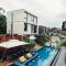 Deer Chaser Hotel - Sun Moon Lake