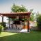 Dioni Houses
